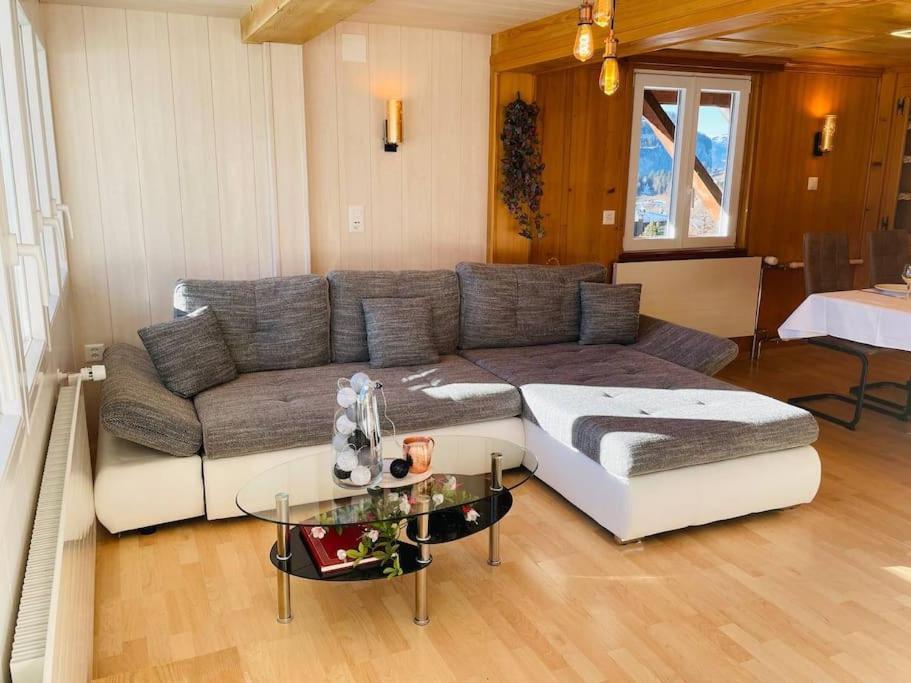 Apartment Chalet Im Sunnigen Usblick Wengen Exterior photo